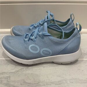 OOFOS OOmg Women's Active Recovery Shoes Size 7 Lightweight Flexible Sneakers